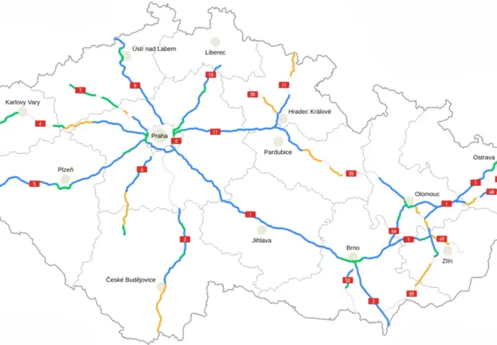 Mapa drogowa Czech z zaznaczonymi miastami i trasami. Odkryj czeskie atrakcje, planując podróż po kraju.