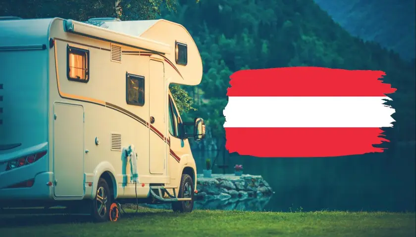 Kamper nad jeziorem w Austrii. Może czas na pyszne przepisy na grilla dla psa?