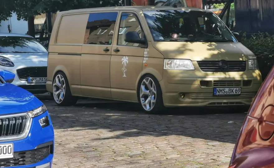 Przeróbka busa na kampera - formalności i prawo jazdy